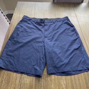 EUC Mens Big & Tall Reebok gold navy blue shorts size 46